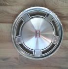 22510009 Oldsmobile Hub Cap 14