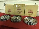 B7a-1130-a1 Ford Nos Hubcaps Fomoco Galaxie Fairlane