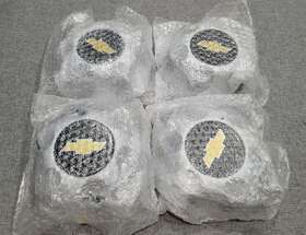 46279-46282 Chevrolet Chrome 6 Lug Chevy Black Center Caps Set Of 4 Brand New