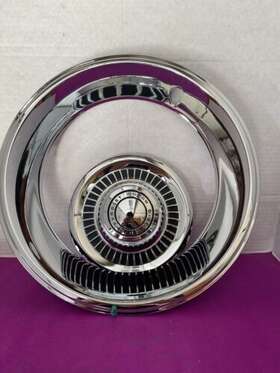 71-0977 Chevrolet 4x Derby Center Caps Rings For The 15x8 Rally Wheels
