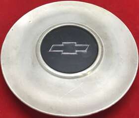 9592876 Chevy One Used 00-02 Impala Monte Carlo Center Cap Oem 6944
