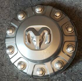 6zf92trmaa Oem Rear 4500 5500 Drw Dually 19 - 22 Wheel Center Cap 10 Lug Cover B