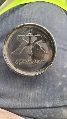 Lg0511-19 Rennen 5951985 Wheel Chrome Center Cap # Used