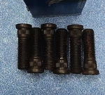 Gm 9590475 Oem Rear Wheel Stud Bolt Box Of (6). Fixed Price $19.99.