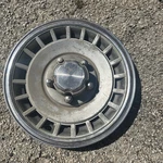 (1) Oem 1979-1996 Ford 15" Hubcap / Wheel Cover E7TA-1130-GA 784 BRO3. Fixed Price $19.99.