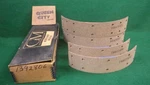 Nos Gm/buick Brake Lining Kit 1392806 W/5454283-1340724 Shoes 1940S 1950S?. Fixed Price $39.00.