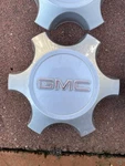 2013-2017 Gmc Acadia Oem Part Number 9596876 Center Cap. Fixed Price $9.99.