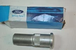 Ford Nos Oem Heavy Truck Hub Bolt Part# D5HZ-1107-A. Fixed Price $14.97.