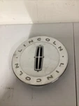 2006-2011 Lincoln Town Car Center Hub Caps Chrome 9W13-1A096-BA. Fixed Price $36.00.