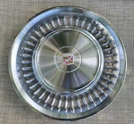 15" Cadillac Hubcap (1) Used Nice Oem 1971 1972 P#03515332 H#2007 Rwd. Fixed Price $29.99.