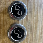 1997-2001 Infiniti Nissan QX4 Wheel Center Cap Oem Chrome 40315-89P15 / Pic. Fixed Price $59.00.