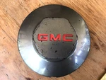 1994 - 2002 Gmc Sonoma Jimmy S15 Center Cap Dark Gray Oem 15661028. Fixed Price $17.99.