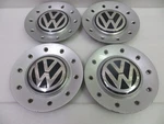 Volkswagen Passat 1998-2001 Silver Center Caps Set Of 3BO 601 149 D Oem. Fixed Price $160.00.