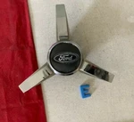 #e (1) 2005 2009 Ford Mustang Spinner Oem Center Cap P/n 4R3Z-1130-FA. Fixed Price $19.95.