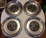 ** ( Set Of 4) Vintage Lincoln Wheel Covers 14" Hubcaps. Fixed Price $120.00.