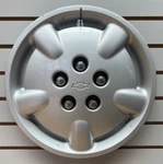 1992-1996 Chevy Lumina Van 15" Hubcap Wheelcover Factory Oem. Fixed Price $28.00.
