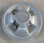 Triumph Spitfire Center Cap (1) Oem #WDM2537 Used Fits Steel Wheels H#59661. Fixed Price $28.98.