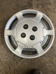 Oem Saturn Hubcap Wheel Cover For 14 Inch 6001 21010131. Fixed Price $29.44.