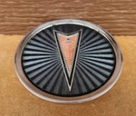 Pontiac 1983-87 Bonneville Parisiene Single Oem Wheel Rim Center Cap E-801216-5. Fixed Price $20.00.
