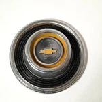 Vintage 1969 - 1972 Chevrolet Truck Blazer Center Hub Cap 3945078 Yellow. Fixed Price $13.95.