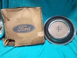 75 Lincoln Continental Nos Hubcap Pt# D5VY-1130-B. Fixed Price $99.99.