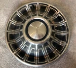 1970 Plymouth Barracuda Roadrunner Sport Fury Valiant 14" Hubcap - Mopar 2944426. Fixed Price $15.00.